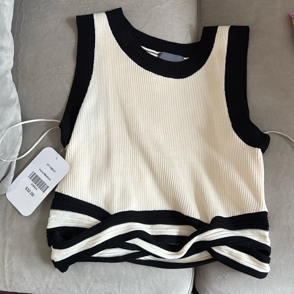 Hudson Gray Medium Sweater Tank